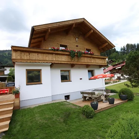Beautiful In A Stunning Location With Sauna フューゲン