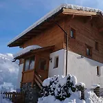 Beautiful In A Stunning Location With Sauna *