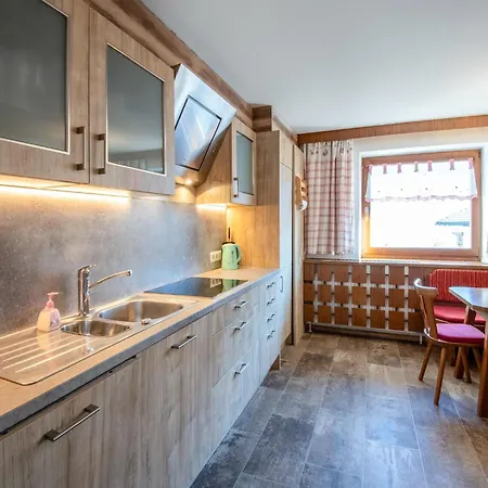 Beautiful In A Stunning Location With Sauna Feriehus
